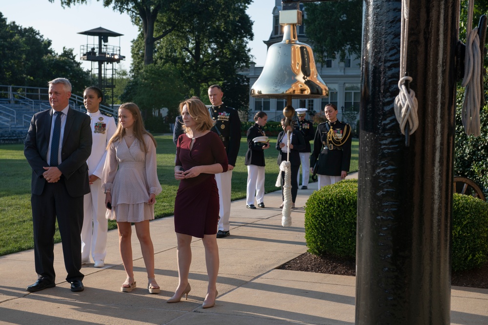 DSD Hicks attends Marine Barracks 8th and I Parade