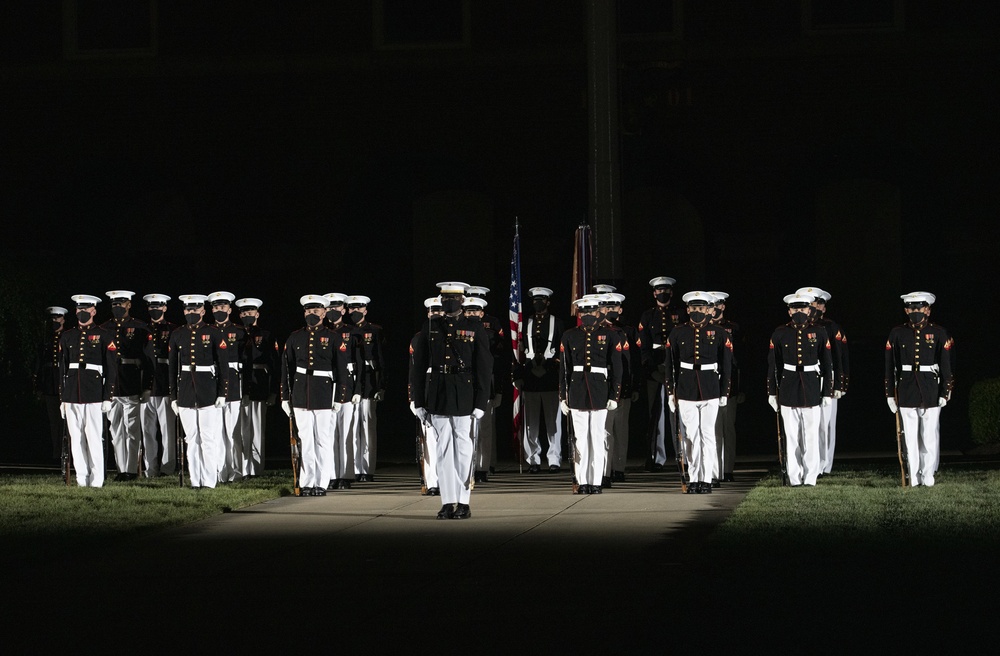 DSD Hicks attends Marine Barracks 8th and I Parade