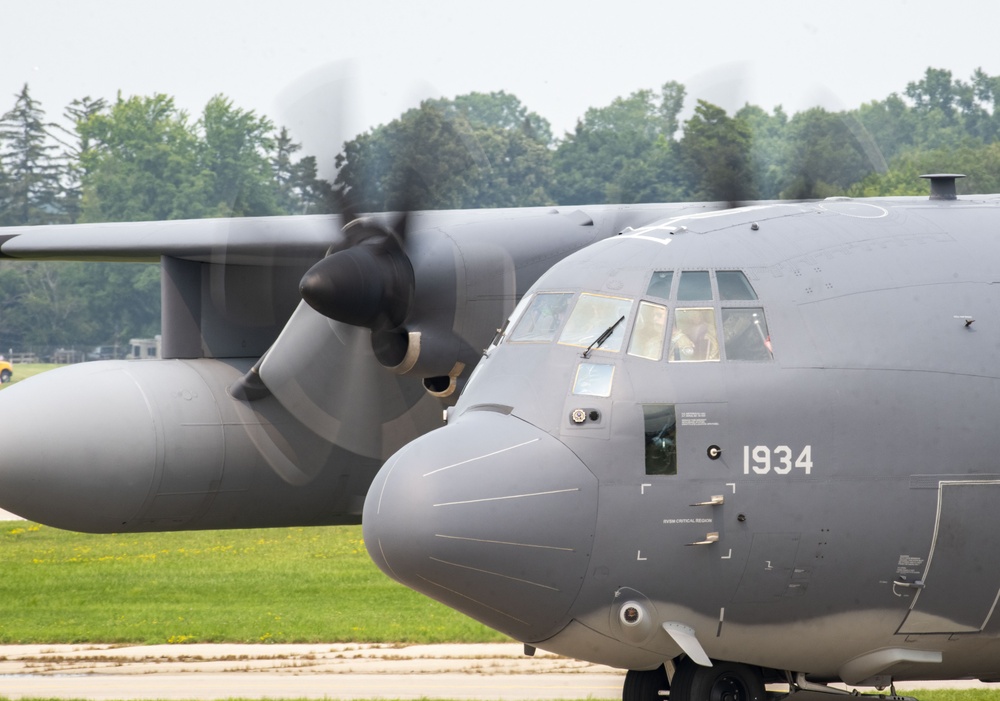 AFSOC displays airpower at EAA AirVenture Oshkosh 21