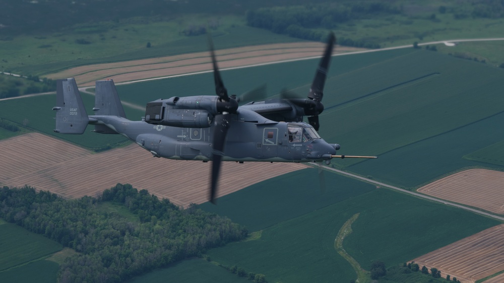 CV-22 Osprey showcases capabilities at EAA AirVenture Oshkosh 2021
