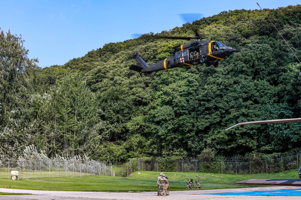 Combine Hoist medical evacuation operations