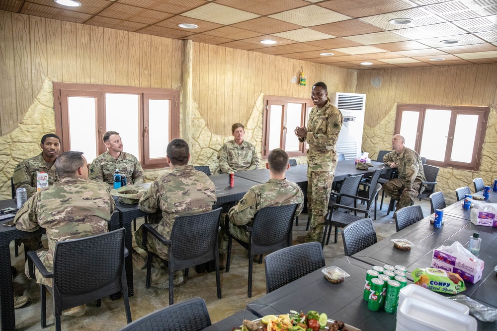 General Parker meets with troops