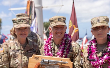 Brig. Gen. Mary Kreuger presents awards to the Regional Health Command Pacific; Winners 2021 Army Medicine Best Leader Competition