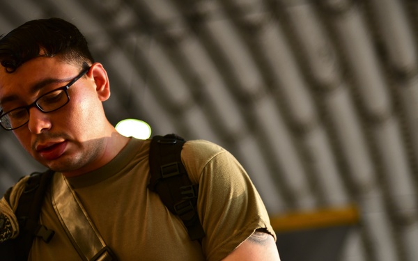 Flight line faces: Juvats