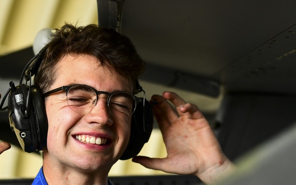 Flight line faces: Pantons