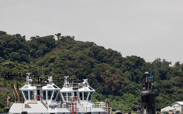USS Connecticut (SSN 22) Arrives at Fleet Activities Yokosuka for a Scheduled Port Visit