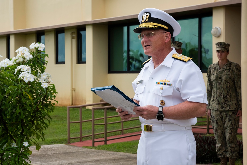 Chief of Naval Operations Awards Navy Meritorious Unit Commendation to JRM