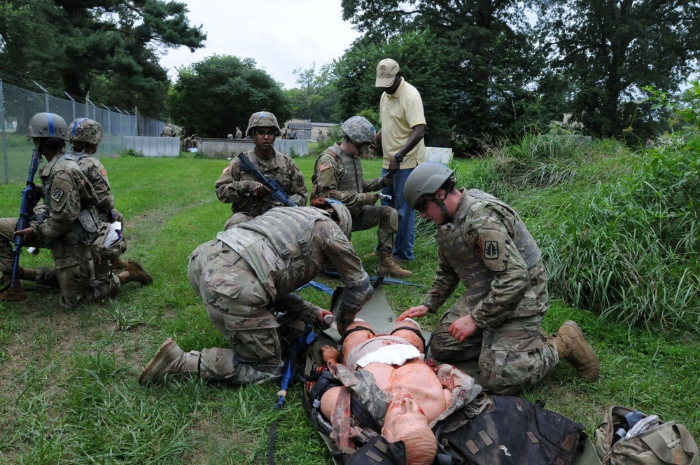 Fort Dix MSTC &quot;Combat Lifesaver Course&quot;