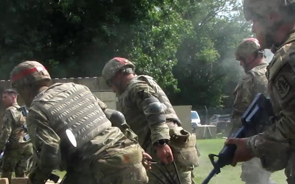 Fort Dix MSTC &quot;Combat Lifesaver Course&quot;