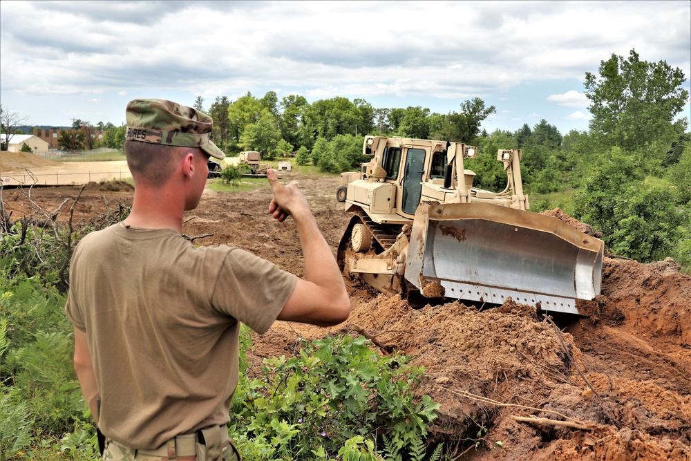 Wisconsin National Guard engineer unit supports heavy lifting for Fort McCoy troop project