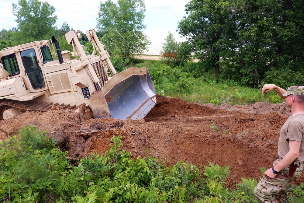 Wisconsin National Guard engineer unit supports heavy lifting for Fort McCoy troop project