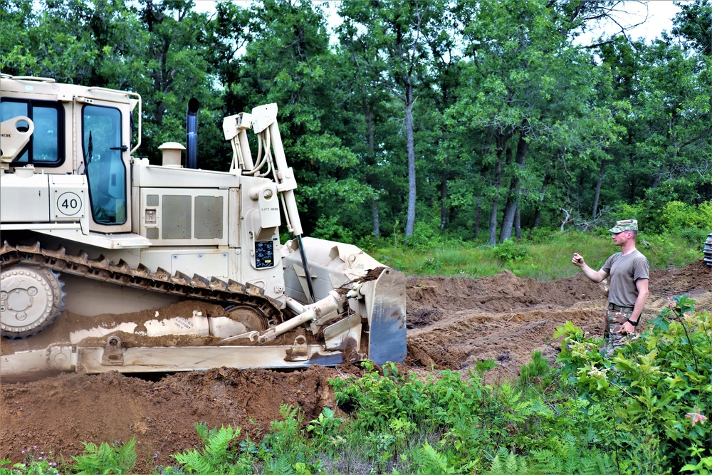 Wisconsin National Guard engineer unit supports heavy lifting for Fort McCoy troop project