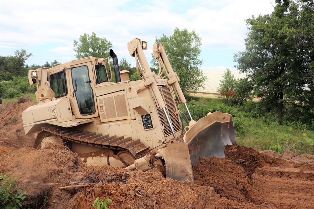 Wisconsin National Guard engineer unit supports heavy lifting for Fort McCoy troop project