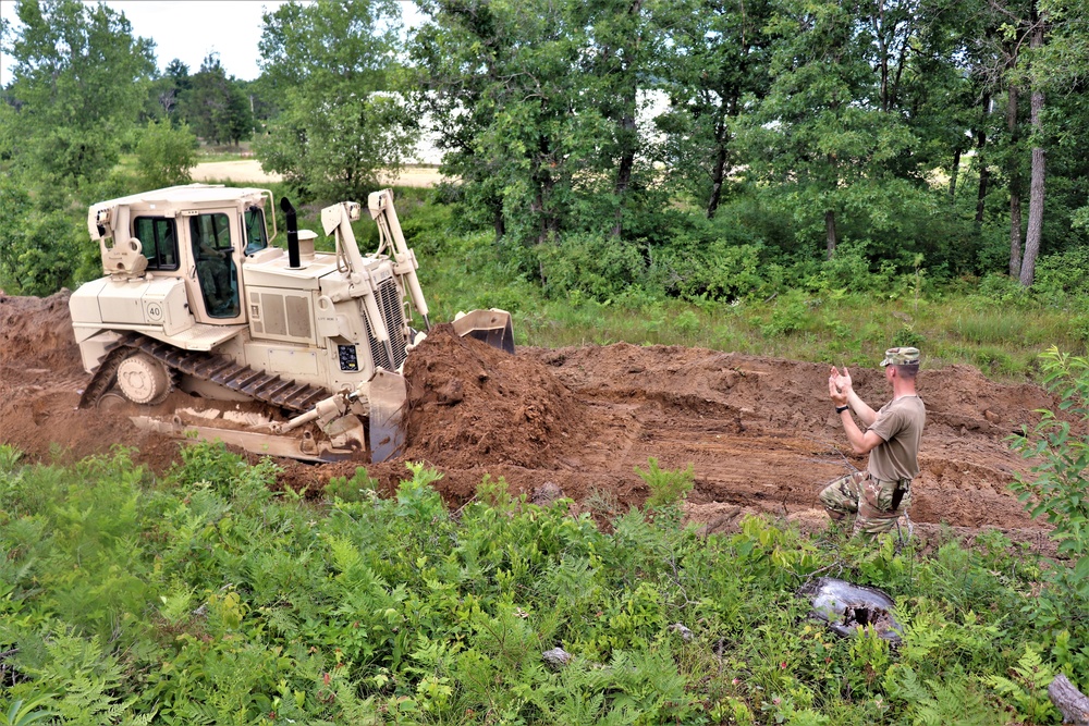 Wisconsin National Guard engineer unit supports heavy lifting for Fort McCoy troop project