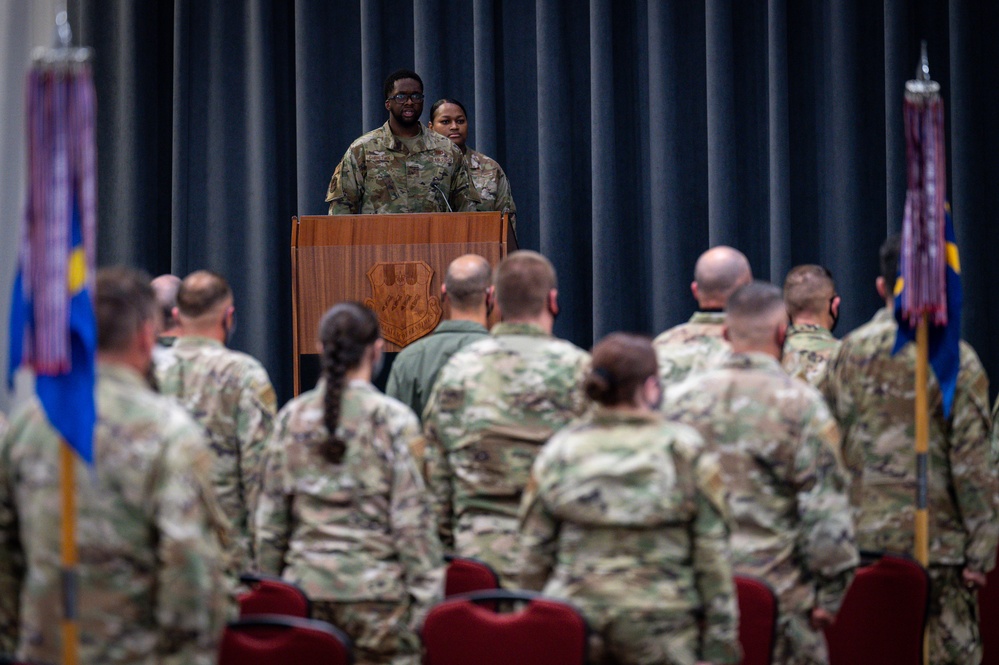 Barksdale kicks off 2nd Bomb Wing quarterly awards