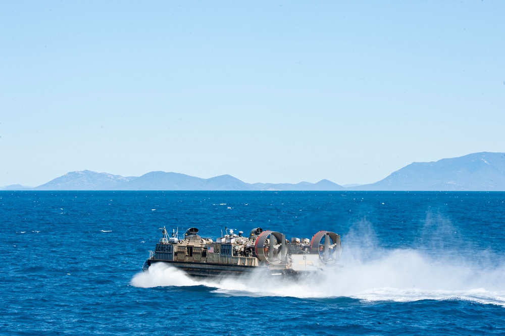 Talisman Sabre 2021 LCAC Ops Aboard USS New Orleans