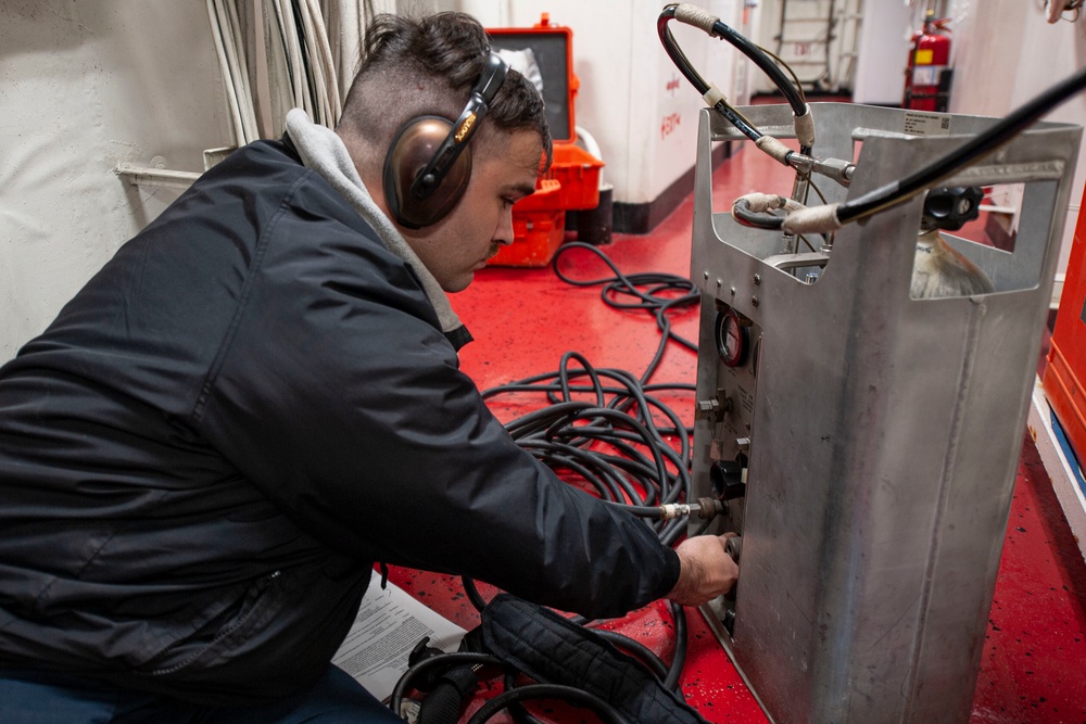 Maintenance aboard USS New Orleans July 2021