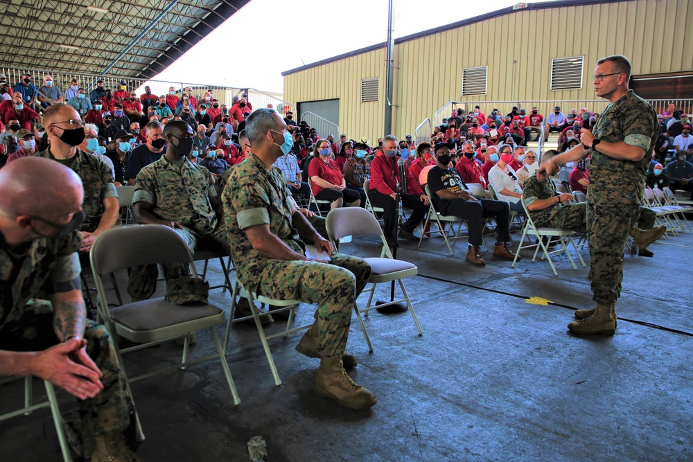 U.S. Marine Corps Logistics Commands’ 2-star Commanding General Hosts Coast-to-Coast Town Halls