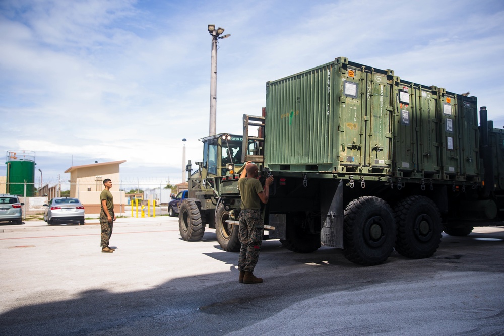 U.S. Marines Offload Equipment From the John P. Murpha (LPD 26) as Part of Exercise Freedom Banner