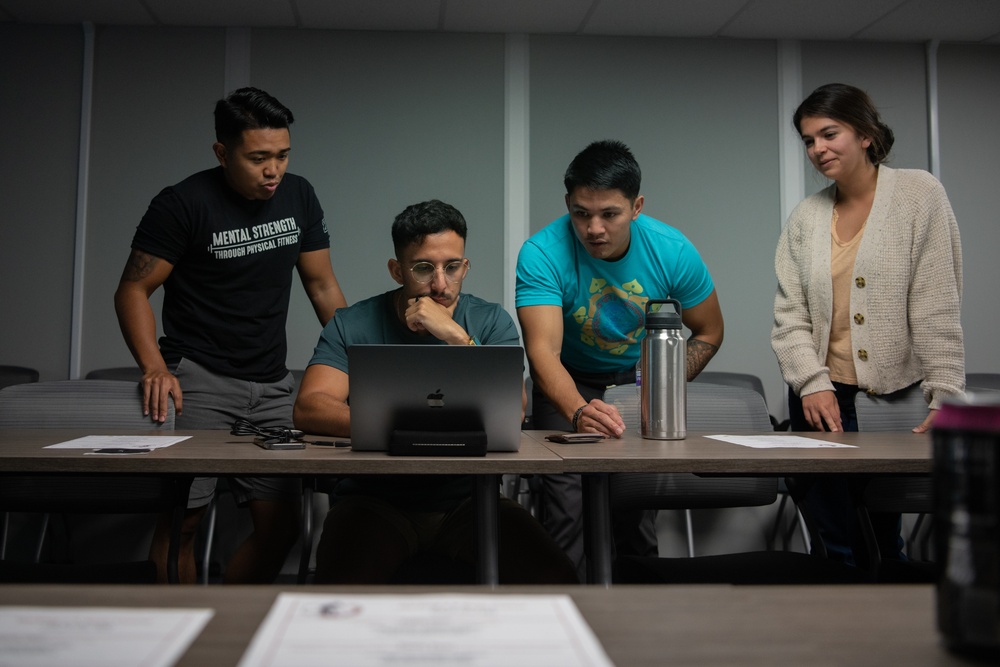 Innovations Lab host H4X Basic Course