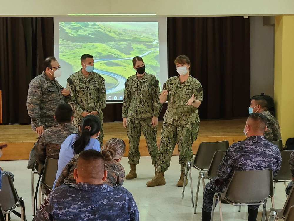 U.S. Navy Medical and Guatemalan Military Discuss Lessons Learned from COVID-19 During Southern Partnership Station 2021