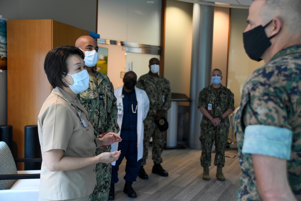 Marine Corps Installations-East leadership visits NMCCL