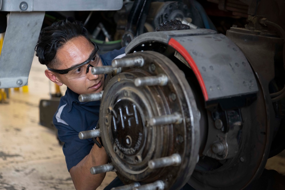 60th LRS vehicle maintenance