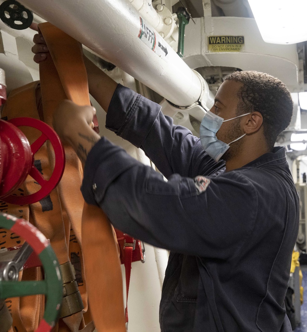 USS Milius conducts Firefighting Training
