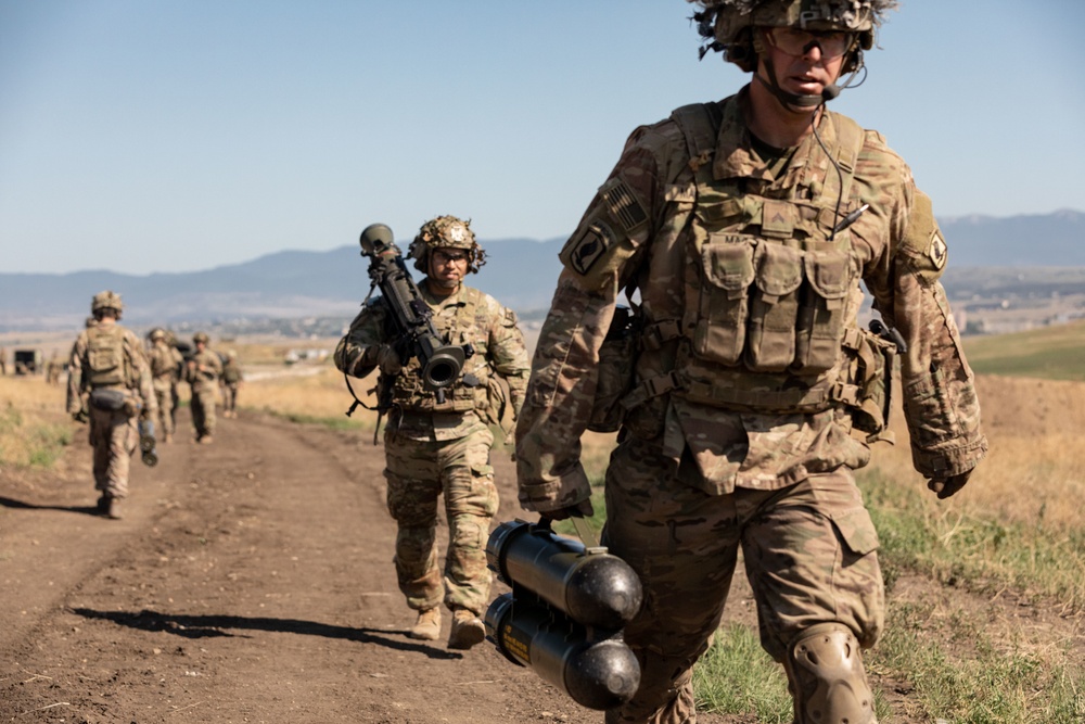 1-91st Calvary Regiment fires the Carl-Gustaf