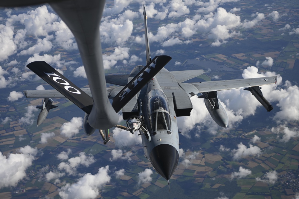 100th ARW refuels German Tornado aircraft over Germany
