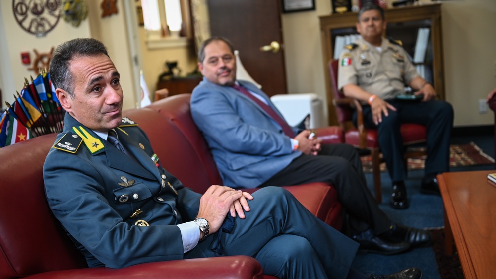 Italian Brig. Gen. Salvatore Russo visits IADC