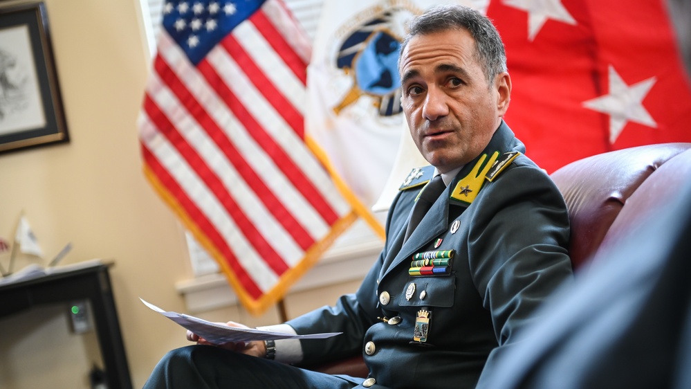 Italian Brig. Gen. Salvatore Russo visits IADC