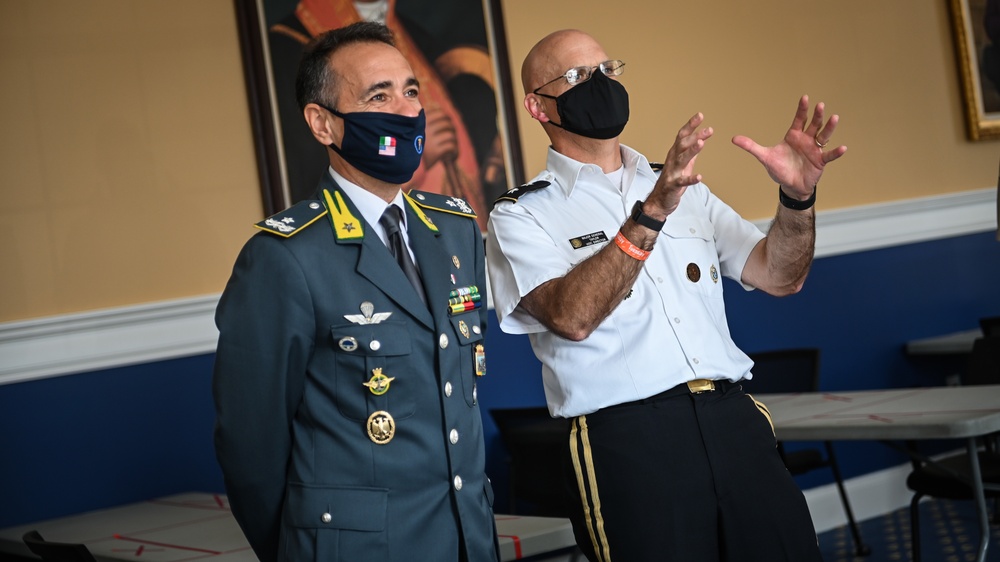 Italian Brig. Gen. Salvatore Russo visits IADC