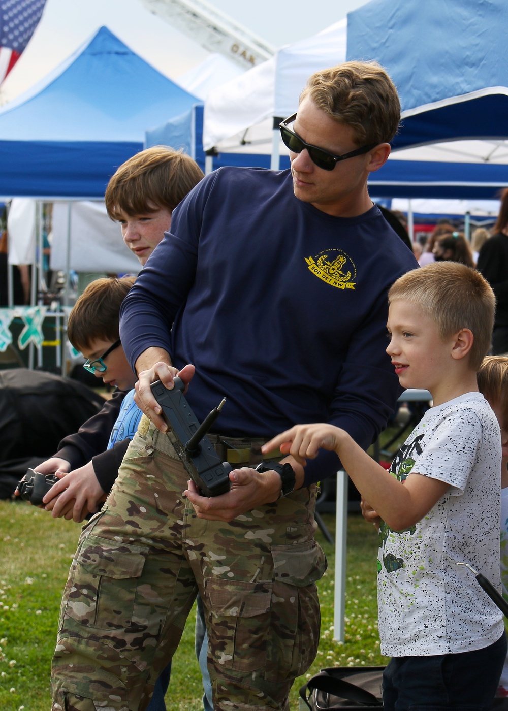 NASWI Participates in Oak Harbor National Night Out