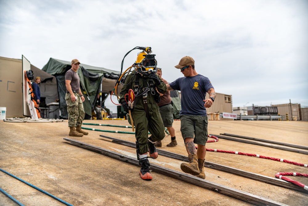 Mobile Diving Salvage Unit Two: Pierside Dive Training