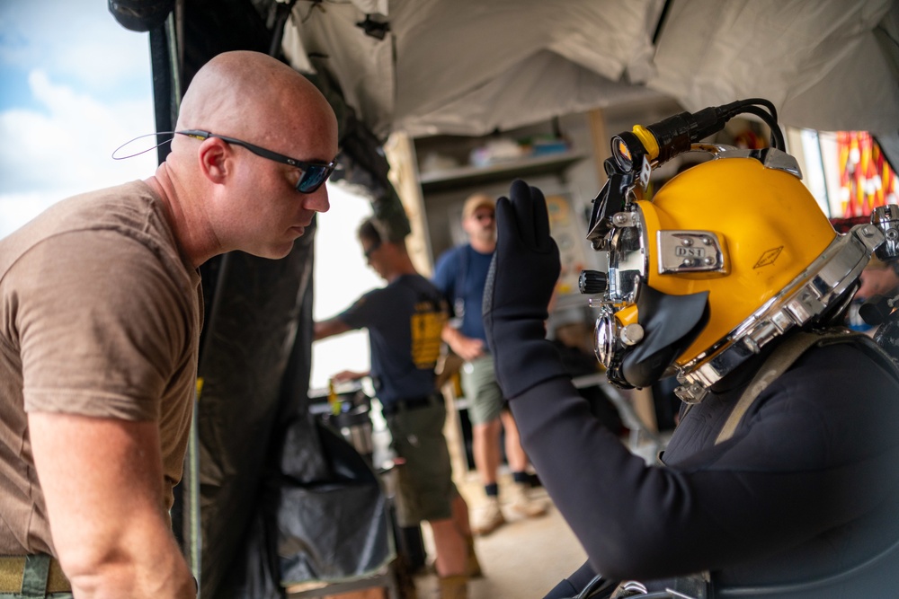 Mobile Diving Salvage Unit Two: Pierside Dive Training