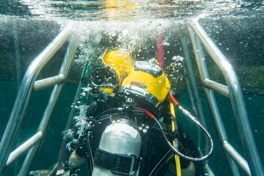 Mobile Diving Salvage Unit Two: Surface-Supplied Dive Training