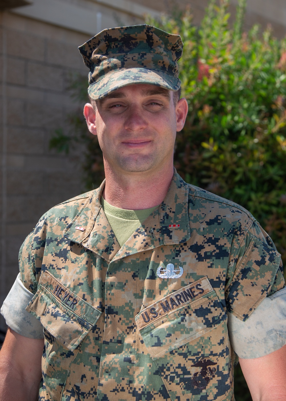 2021 Marine Corps Engineer Association Explosive Ordnance Disposal Officer of the Year