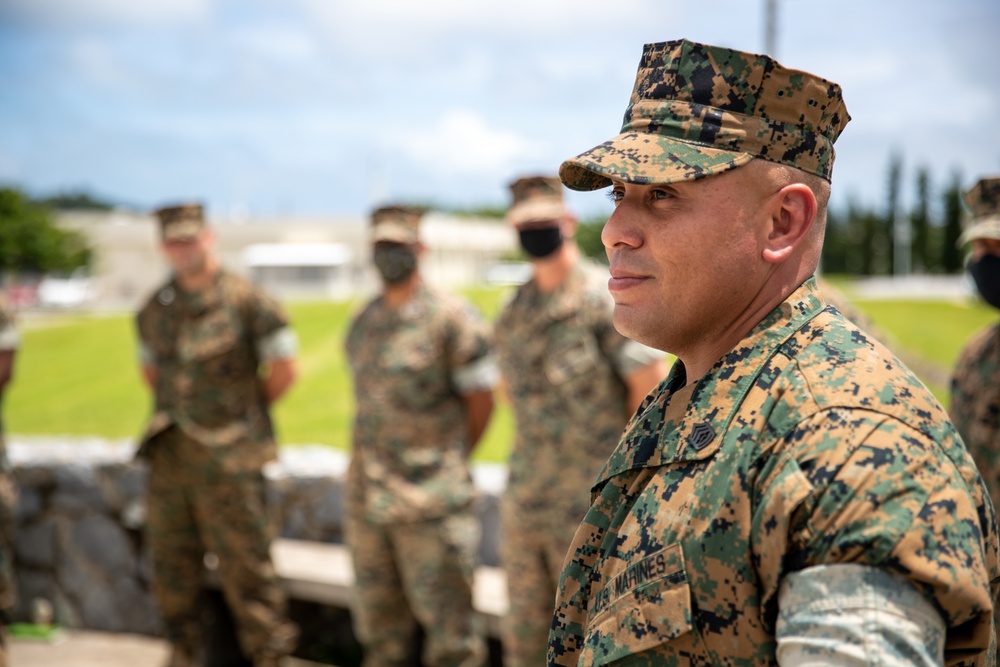 Gunnery Sgt. GonzalezDawkins receives Master Gunnery Sergeant Acevedo Award as Marine Corps Motor Transport Chief of the Year for Fiscal Year 2020