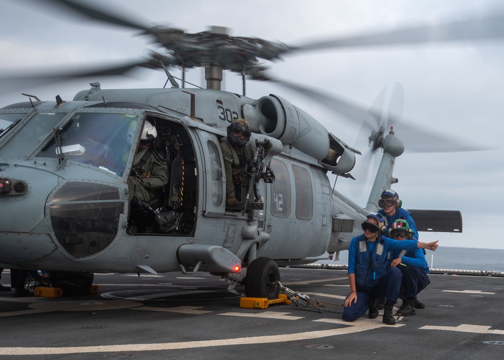 Maritime Security Response Team-West conducts flight operations aboard Coast Guard Cutter Munro