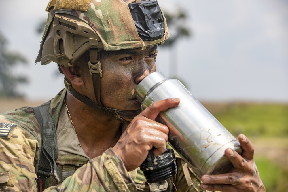 82nd Airborne conducts JFEO with TNI in Indonesia