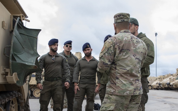 &quot;Burt's Knights&quot; host Portugal Marine Force at static display