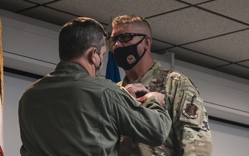 130th AES Commander receives Bronze Star Medal