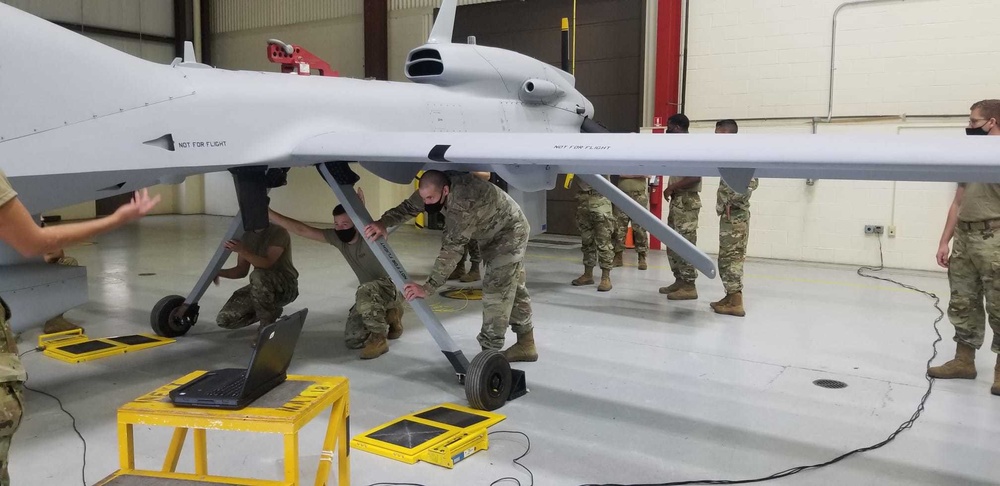U.S. Army Soldiers Attending Advance Leaders Course demonstrate knowledge