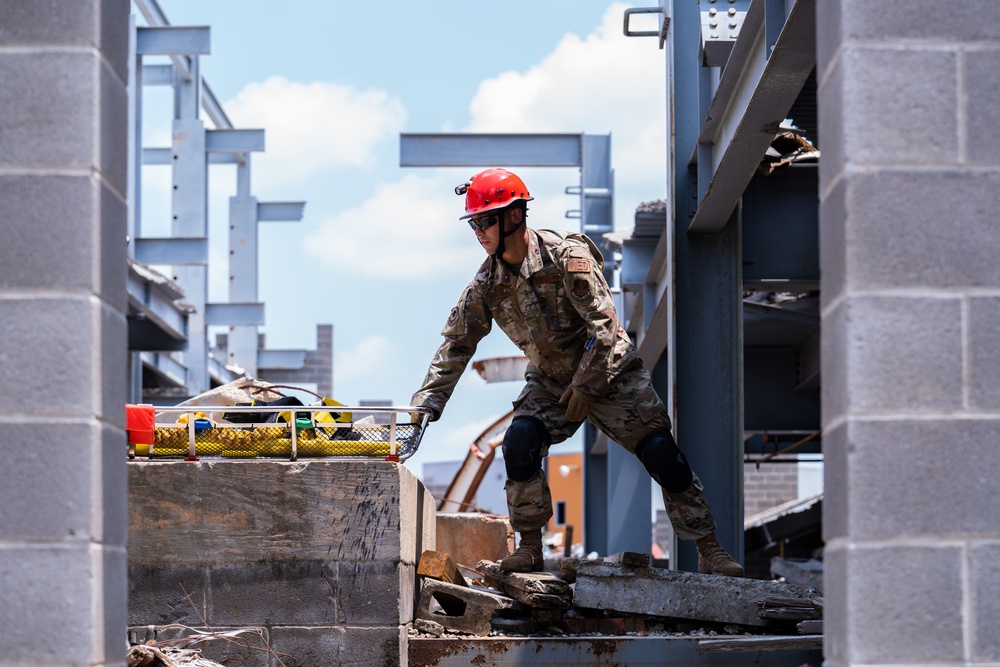 139th Medical Group completes urban search and rescue training