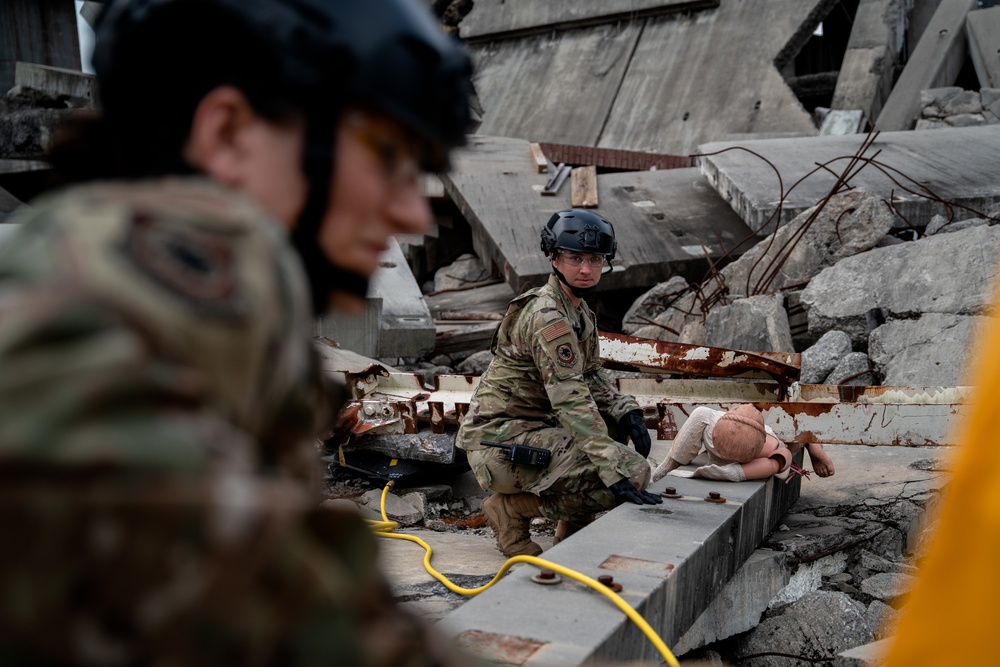 139th Medical Group completes urban search and rescue training