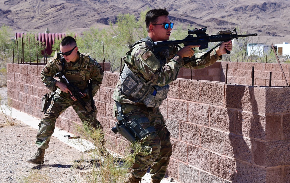 926th Security Forces Squadron Shoot, Move, Communicate exercise