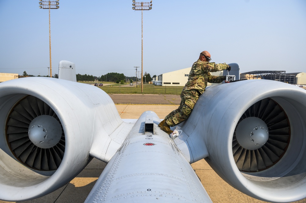 127th Maintenance Group ensures mission readiness of A-10 Thunderbolt II aircraft