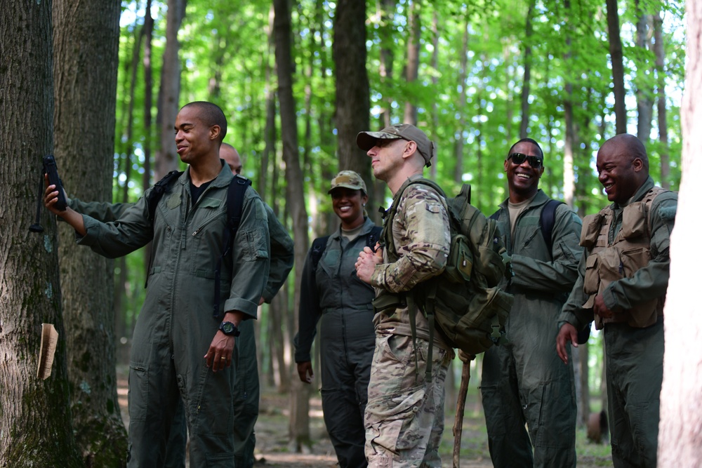 SERE Refresher Training for 137th Airlift Squadron