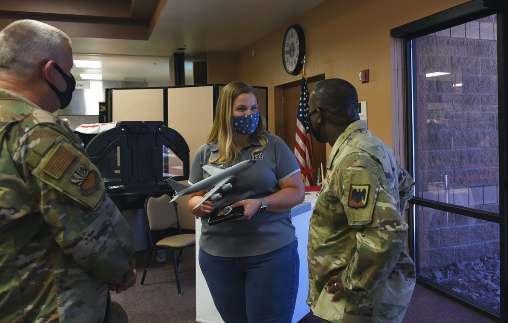 Chief Master Sergeant Maurice Williams visits Goldwater Air National Guard Base